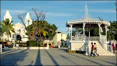 Town Square Cabo San Lucas